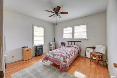 1705 Circle Dr E, Clinton, IA 52732 photo 11