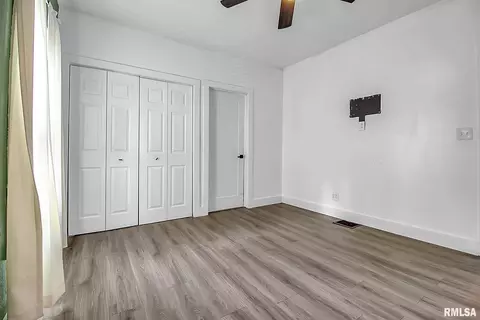 506 Grant St, Dowell, IL 62927 photo 13