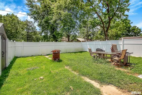 506 Grant St, Dowell, IL 62927 photo 18
