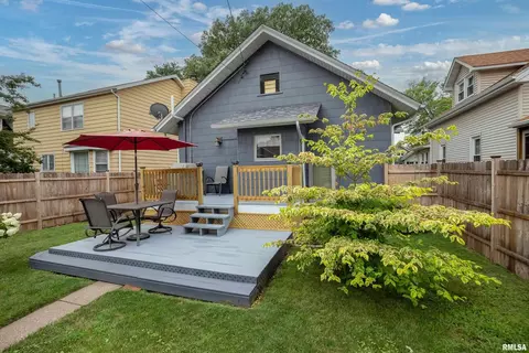 2020 3rd St, Moline, IL 61265 photo 10
