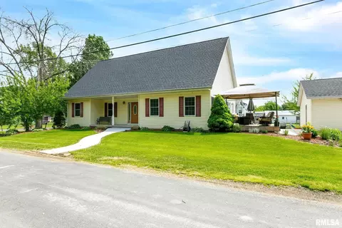 104 4th St, Hampton, IL 61256 photo 37