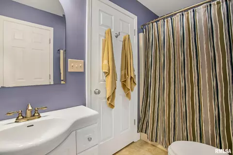 104 4th St, Hampton, IL 61256 photo 20