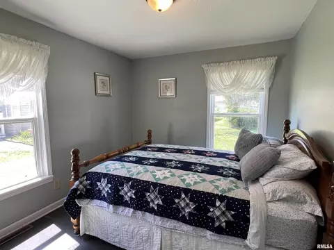 3203 4th St, Moline, IL 61265 photo 14