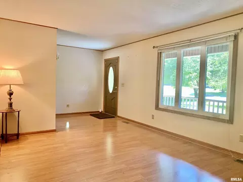 6633 Roberts Rd, Marion, IL 62959 photo 6