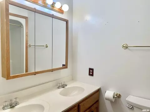 6633 Roberts Rd, Marion, IL 62959 photo 21