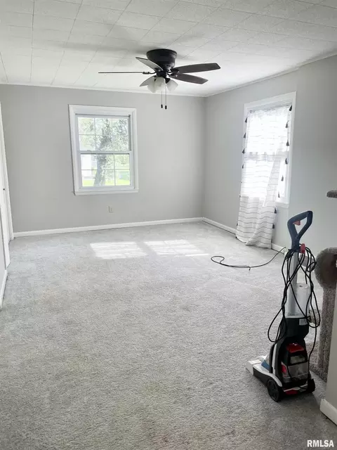 1905 11th St, Viola, IL 61486 photo 17