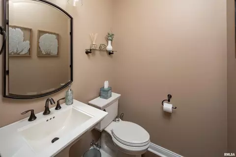 26 Villa Dr, Hampton, IL 61256 photo 35