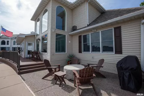 26 Villa Dr, Hampton, IL 61256 photo 39