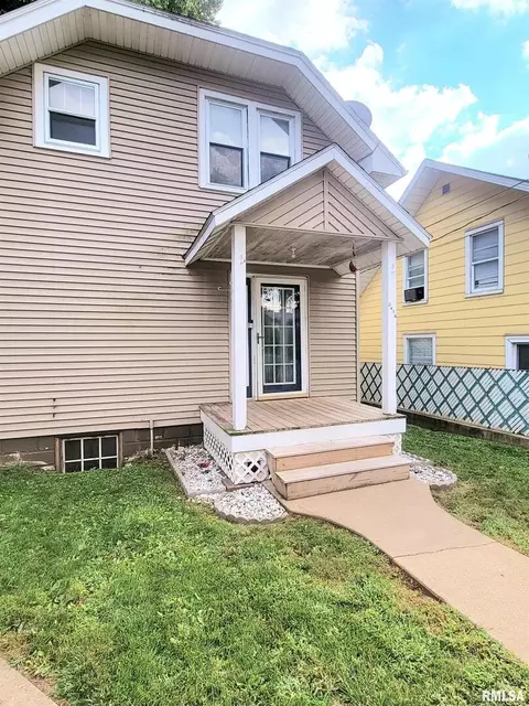 2419 12th Ave, Moline, IL 61265 photo 2