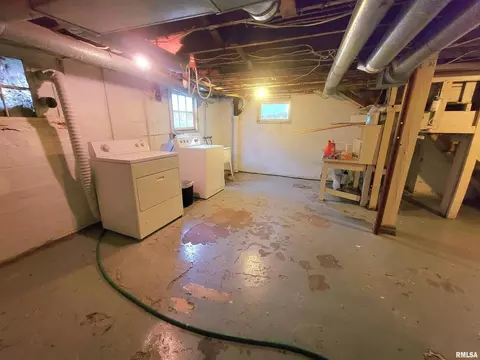 2419 12th Ave, Moline, IL 61265 photo 29