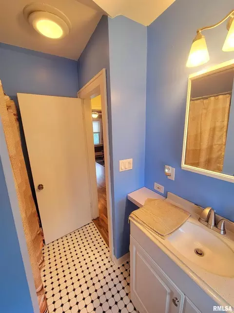 2419 12th Ave, Moline, IL 61265 photo 27