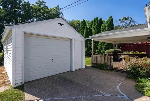 1115 48th St, Moline, IL 61265 photo 22