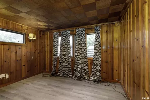 708 S Aikman St, Marion, IL 62959 photo 9