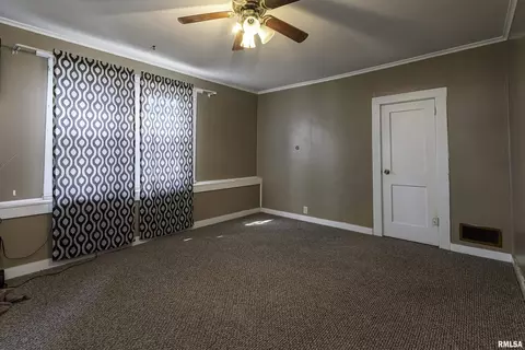 708 S Aikman St, Marion, IL 62959 photo 14