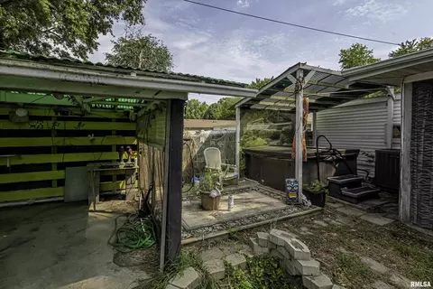708 S Aikman St, Marion, IL 62959 photo 17
