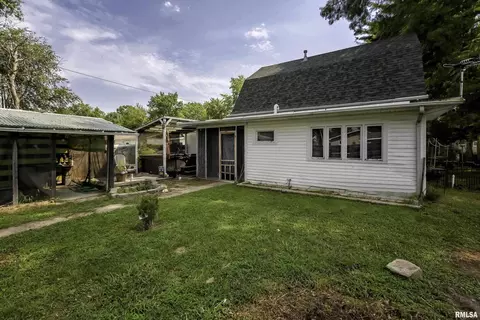 708 S Aikman St, Marion, IL 62959 photo 19