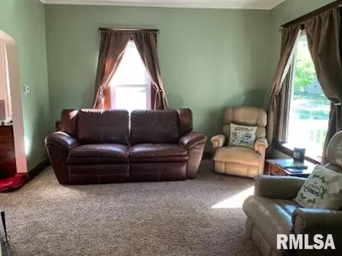 2028 14th St, Moline, IL 61265 photo 10