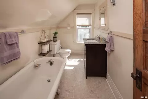 2028 14th St, Moline, IL 61265 photo 26