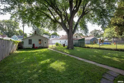 2028 14th St, Moline, IL 61265 photo 32