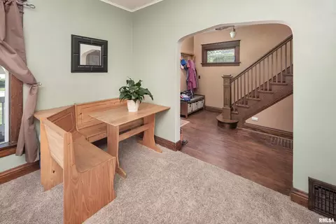 2028 14th St, Moline, IL 61265 photo 7