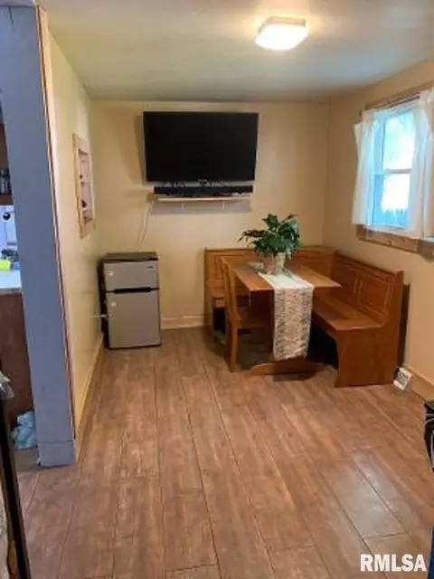 2028 14th St, Moline, IL 61265 photo 18