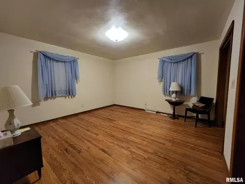 3333 3rd St, Moline, IL 61265 photo 16
