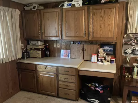 711 5th Ave, Silvis, IL 61282 photo 10