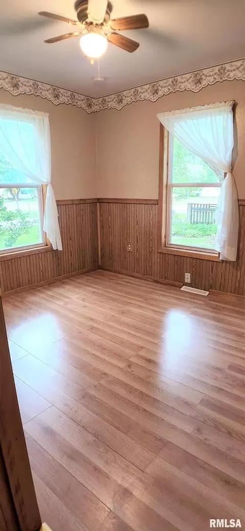 110 W Jackson St, Joy, IL 61260 photo 6