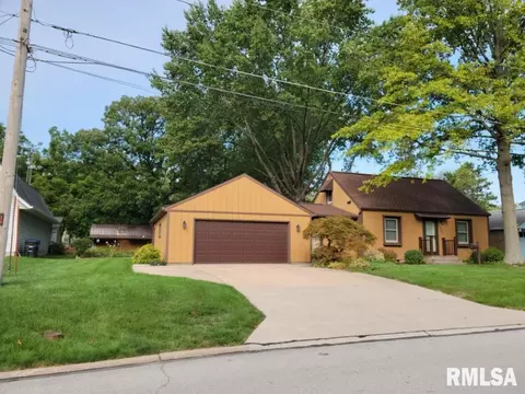 1907 46th St, Moline, IL 61265 photo 3