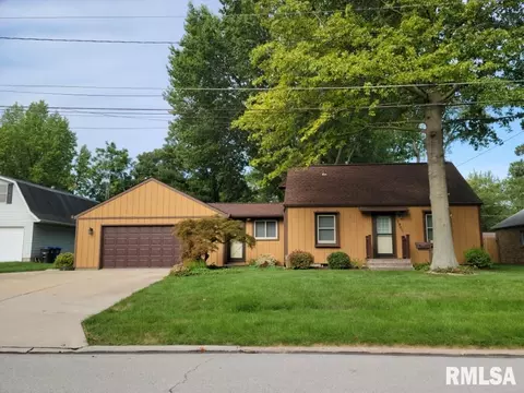 1907 46th St, Moline, IL 61265 photo 1
