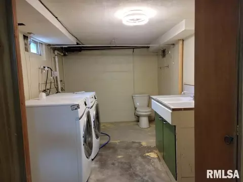 1907 46th St, Moline, IL 61265 photo 39