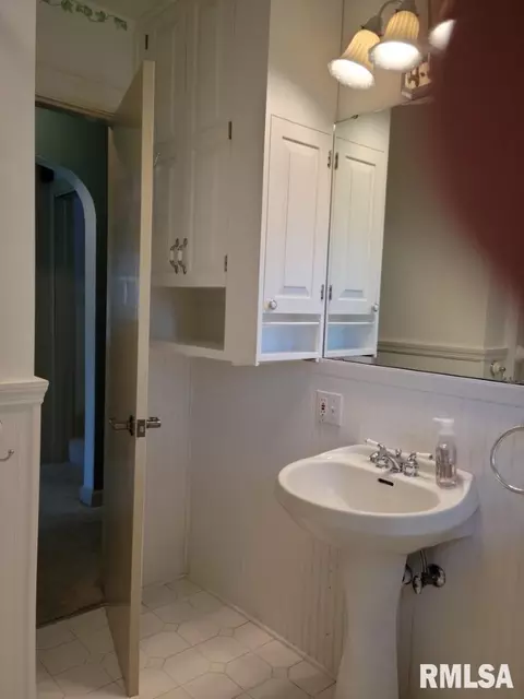 1907 46th St, Moline, IL 61265 photo 24