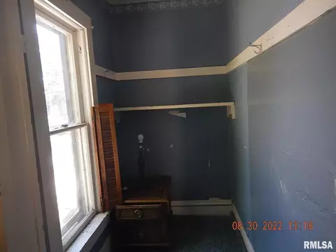 207 Elliott St, Kewanee, IL 61443 photo 9