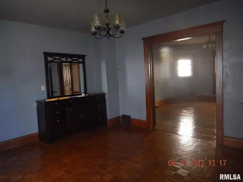 207 Elliott St, Kewanee, IL 61443 photo 7