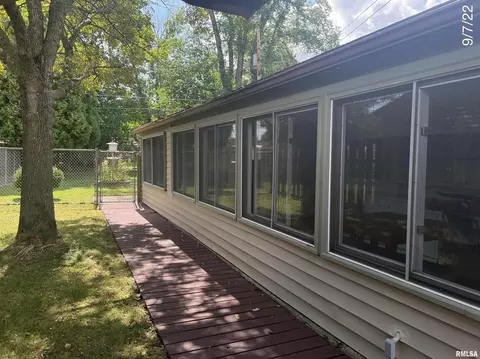 4814 27th Ave, Moline, IL 61265 photo 11