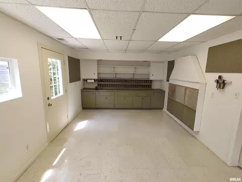 4814 27th Ave, Moline, IL 61265 photo 51