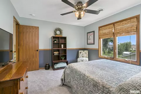 112 Blackhawk Dr, Park View, IA 52748 photo 25