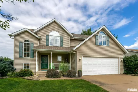 112 Blackhawk Dr, Park View, IA 52748 photo 1