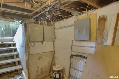 1401 13th St, Moline, IL 61265 photo 26