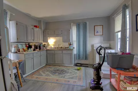 1401 13th St, Moline, IL 61265 photo 18