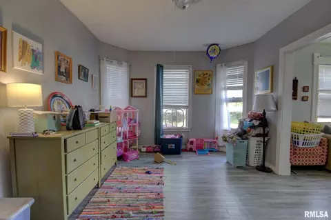 1401 13th St, Moline, IL 61265 photo 14