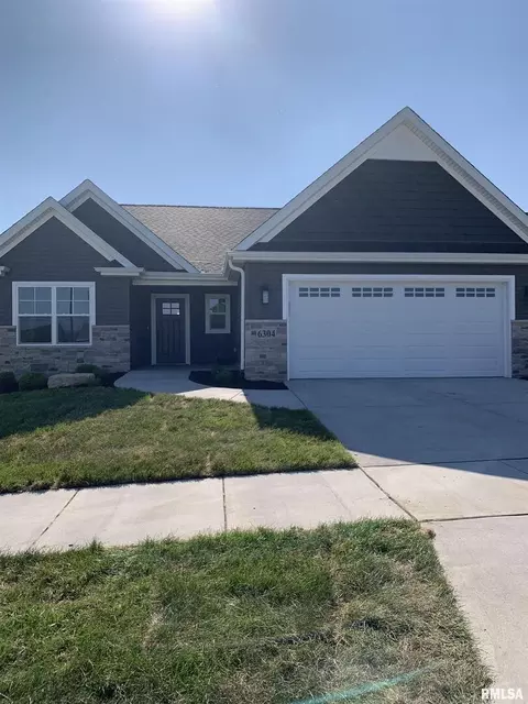 6304 College Ave, Davenport, IA 52807