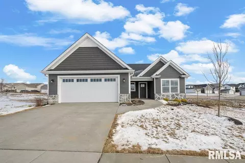 6213 College Ave, Davenport, IA 52807