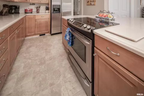 104 9th St, Hampton, IL 61256 photo 10