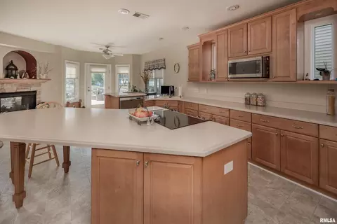104 9th St, Hampton, IL 61256 photo 12