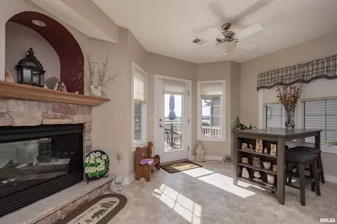 104 9th St, Hampton, IL 61256 photo 9