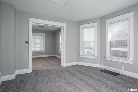 5420 3rd Ave, Moline, IL 61265 photo 11