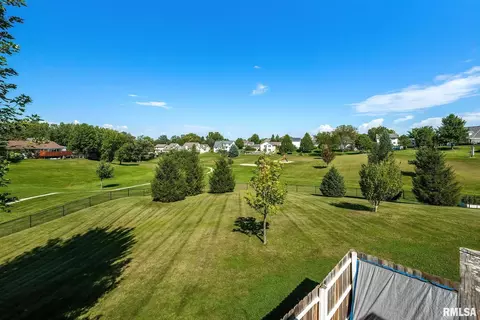 15 Nicholas Ct, Eldridge, IA 52748 photo 36
