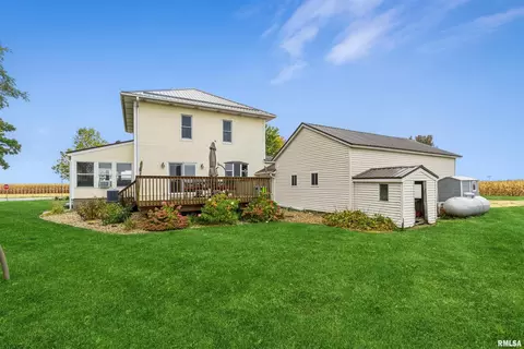 14020 Hillside Rd, Morrison, IL 61270 photo 2