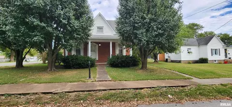 213 N Hamlet St, Marion, IL 62959 photo 2